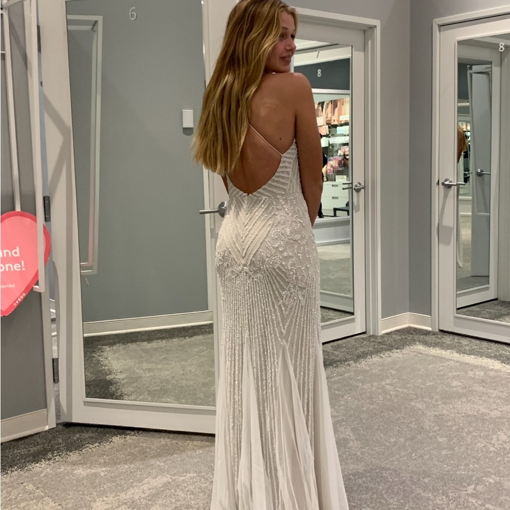David's Bridal Studio Beaded
Sheath V-Neck Gown